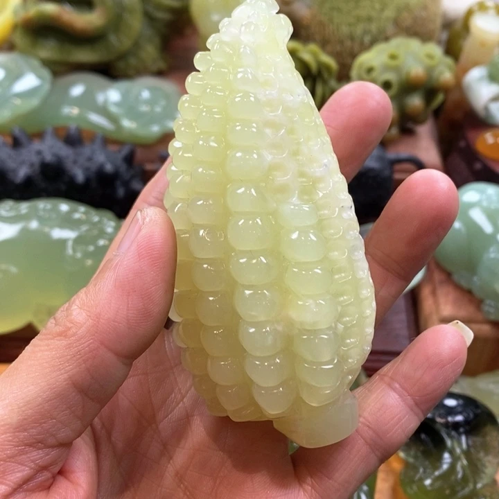 蛇纹石玉未镶嵌手把