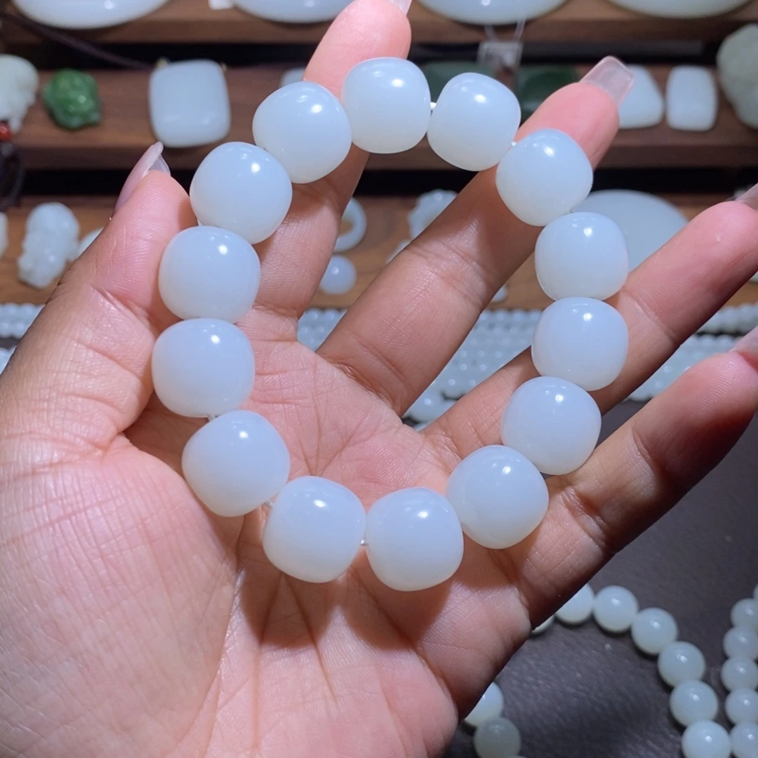 未镶嵌手链和田玉金**吉