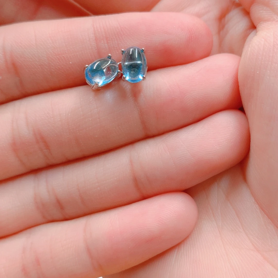 银S925镶嵌耳钉托帕石