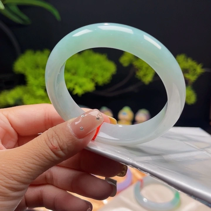 未镶嵌手镯翡翠57