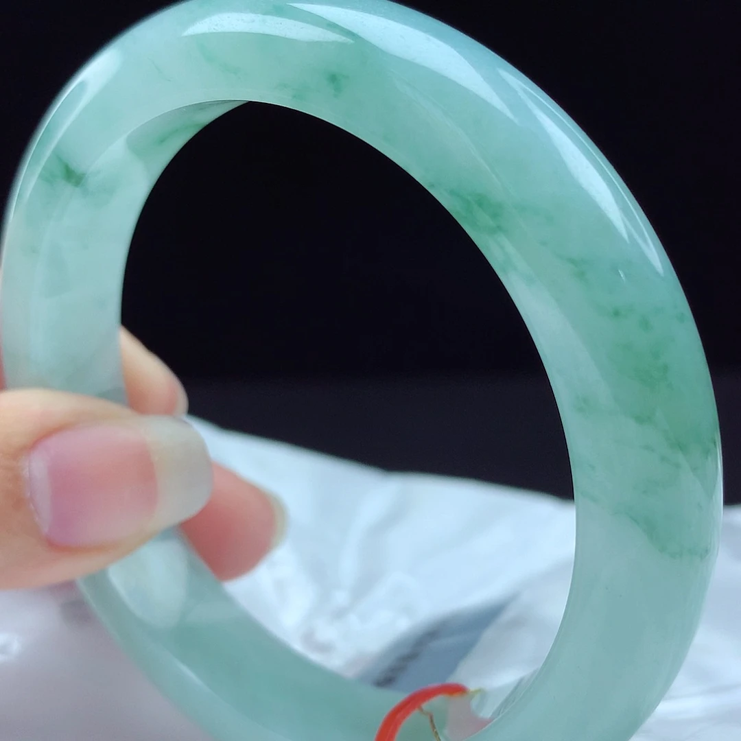 未镶嵌手镯翡翠114990，