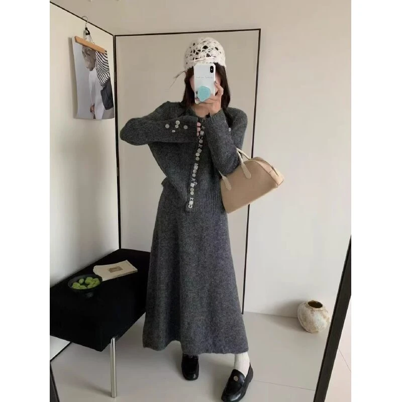 Y1629#秋冬季新款一整套大码小香风设计感圆领针织衫半身裙两件套