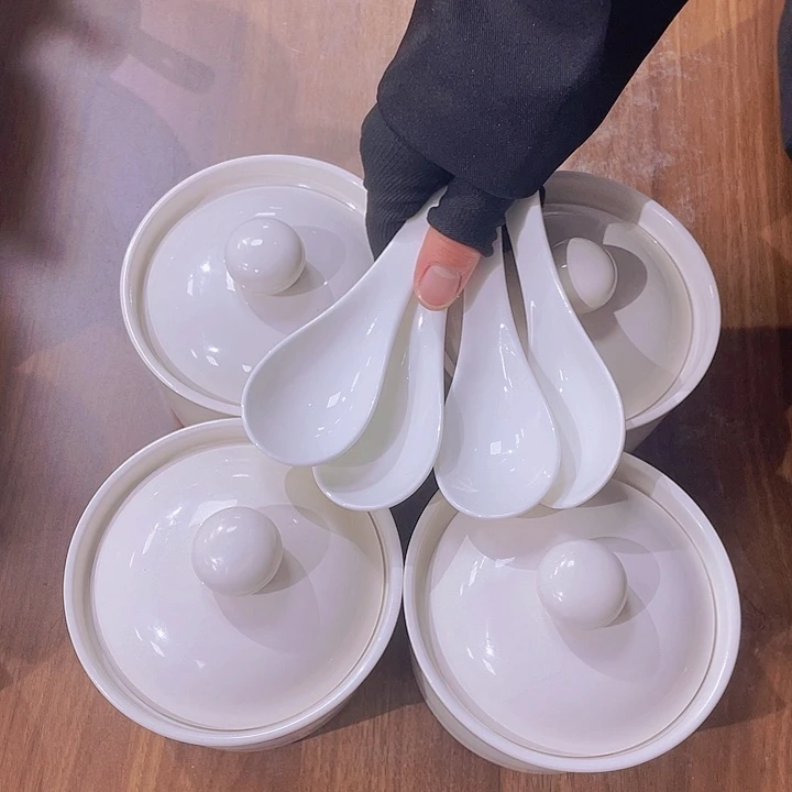 白瓷餐盘餐盘餐盘