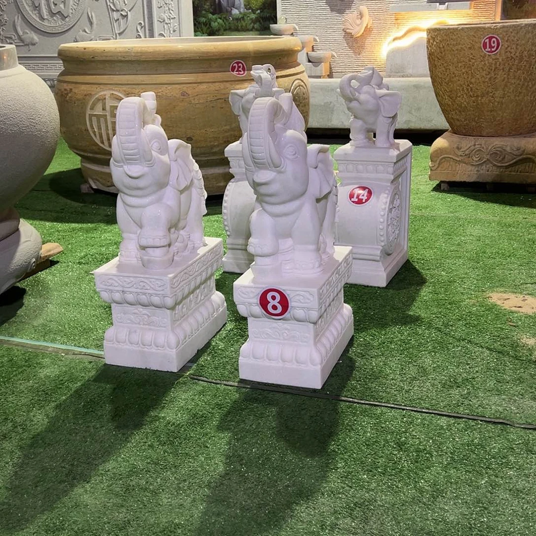 石头80厘米高的汉白玉门墩