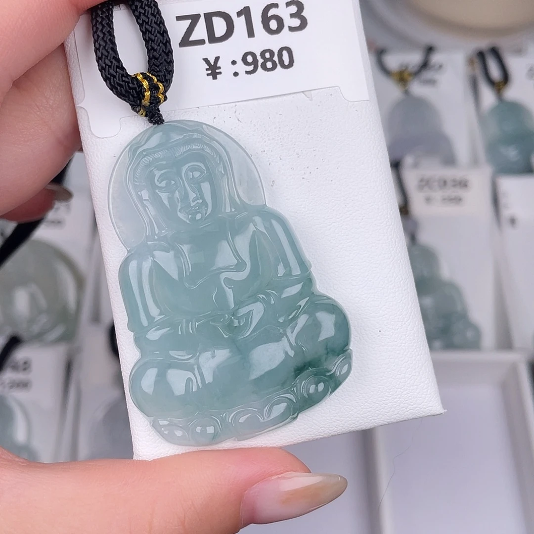 翡翠未镶嵌颈饰zd163