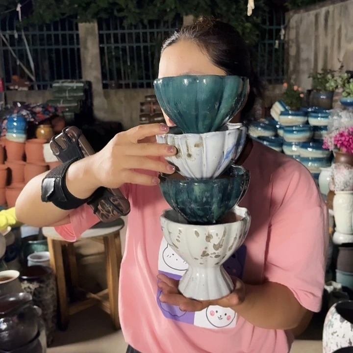 口13高12瑕疵颜色随机。