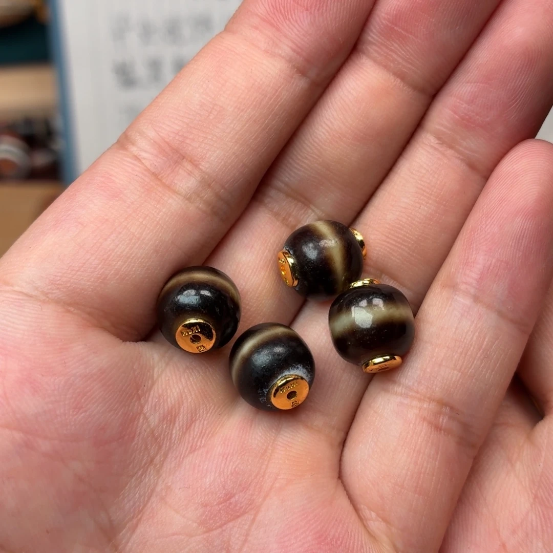 玛瑙/玉髓未镶嵌配饰一线黑金11mm