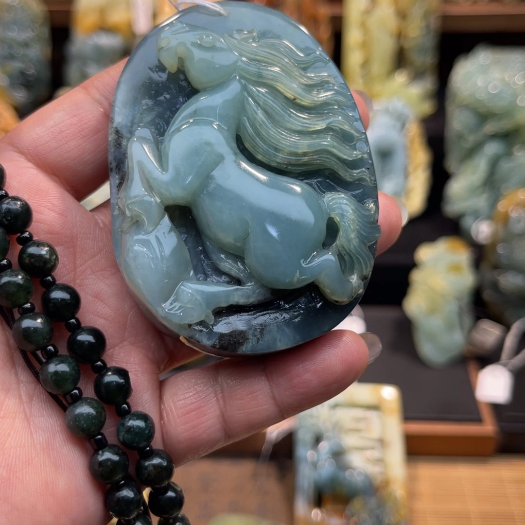 蛇纹石玉未镶嵌吊坠(赠链)