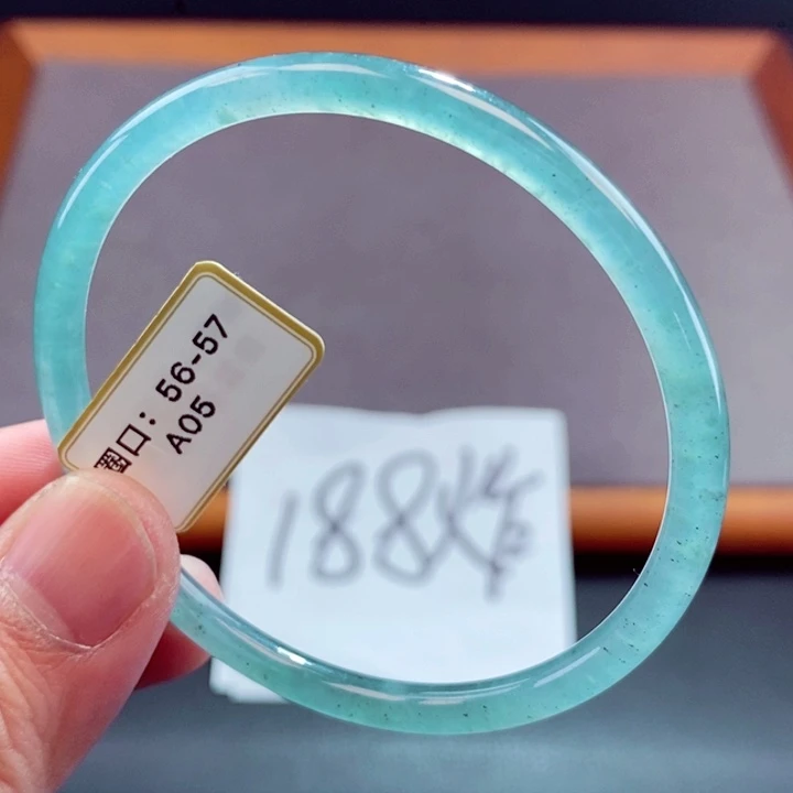 翡翠未镶嵌手镯翡翠手镯28