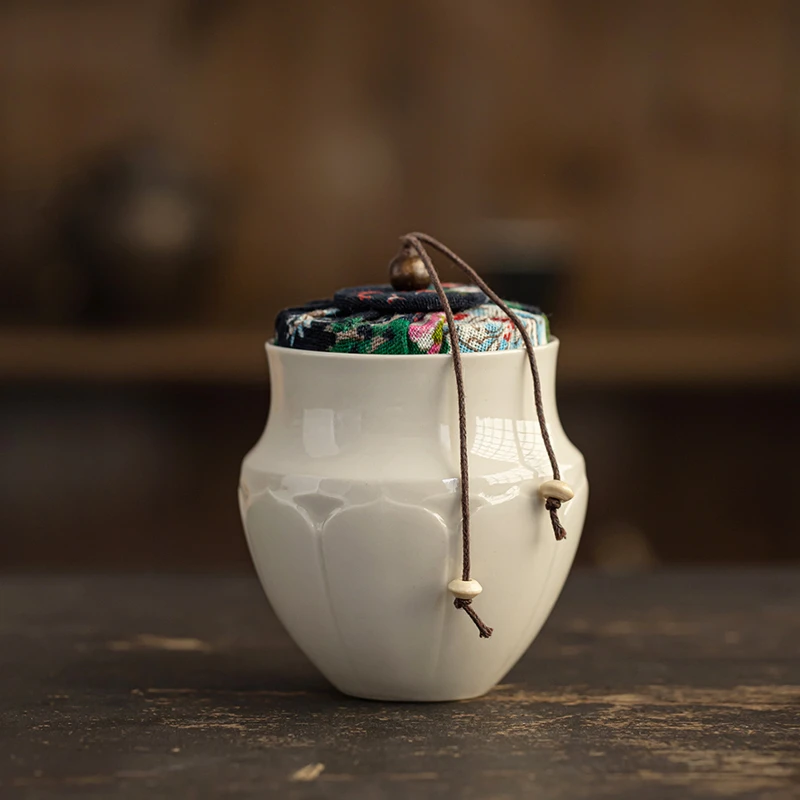 草木灰浮莲茶叶罐家用陶瓷防潮密封小号储茶罐中式复古功夫茶配件