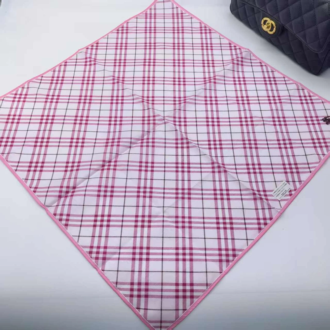 99新 BURBERRY/博柏利 海囤/巴宝莉/丝巾/xh94441