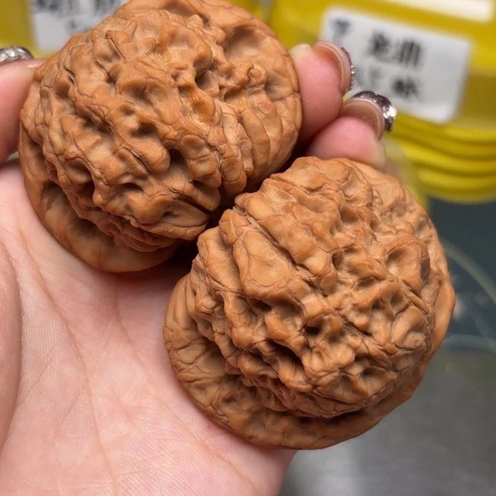 文玩核桃吊坠53-33744-02