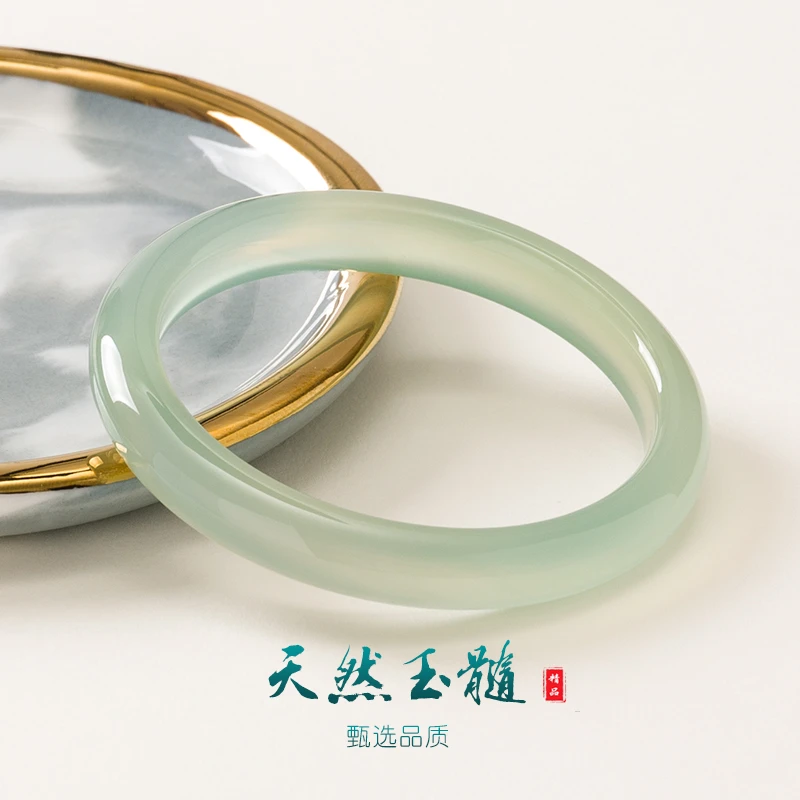 正宗马料毕业级天然晴水玛瑙玉镯女款冰透玉髓手镯胖圈多样性发一