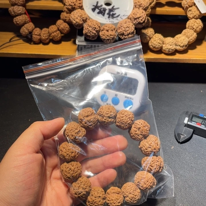 B***D金刚菩提手串这个