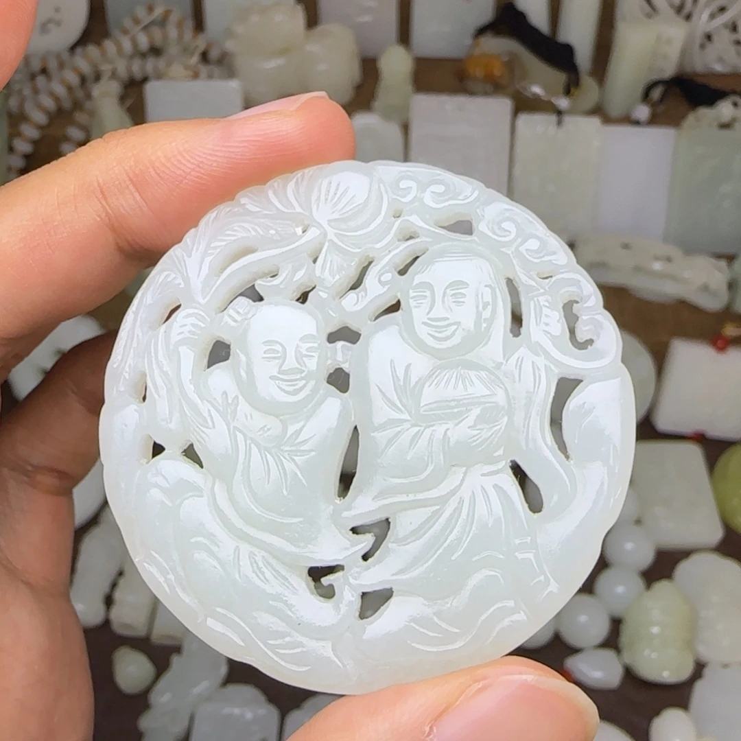 和田玉未镶嵌挂件