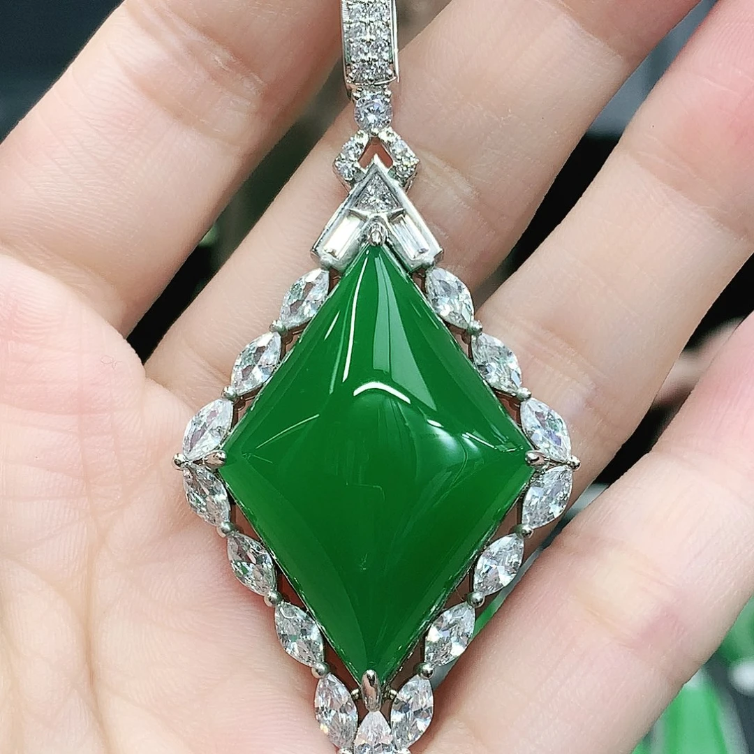 合金吊坠玛瑙/玉髓