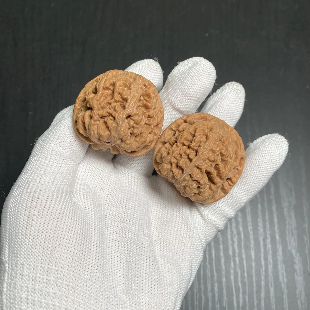 边肚41苹果园粗筋狮子头核桃一对无药文玩手把件把玩盘玩男