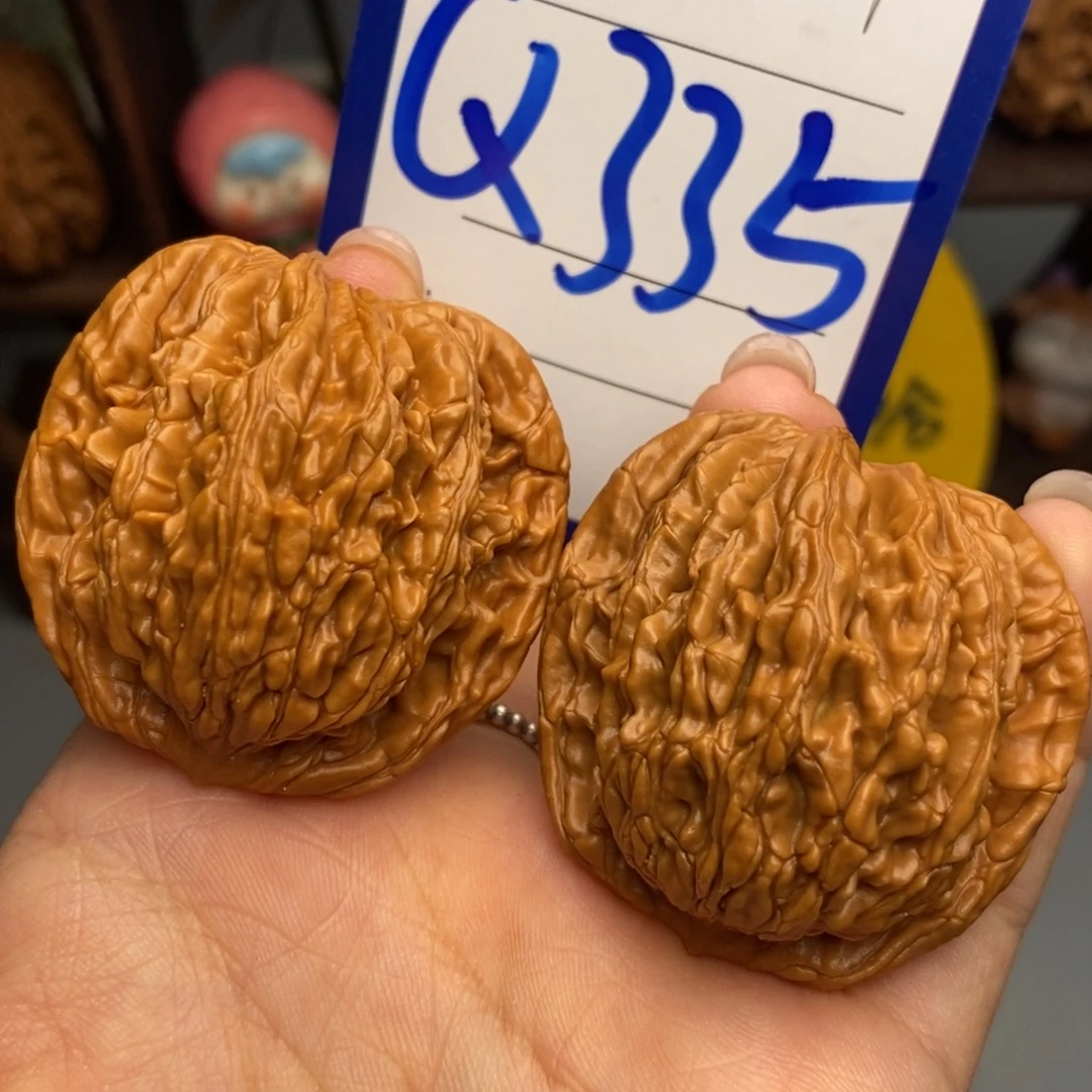 文玩核桃吊坠麦虎41