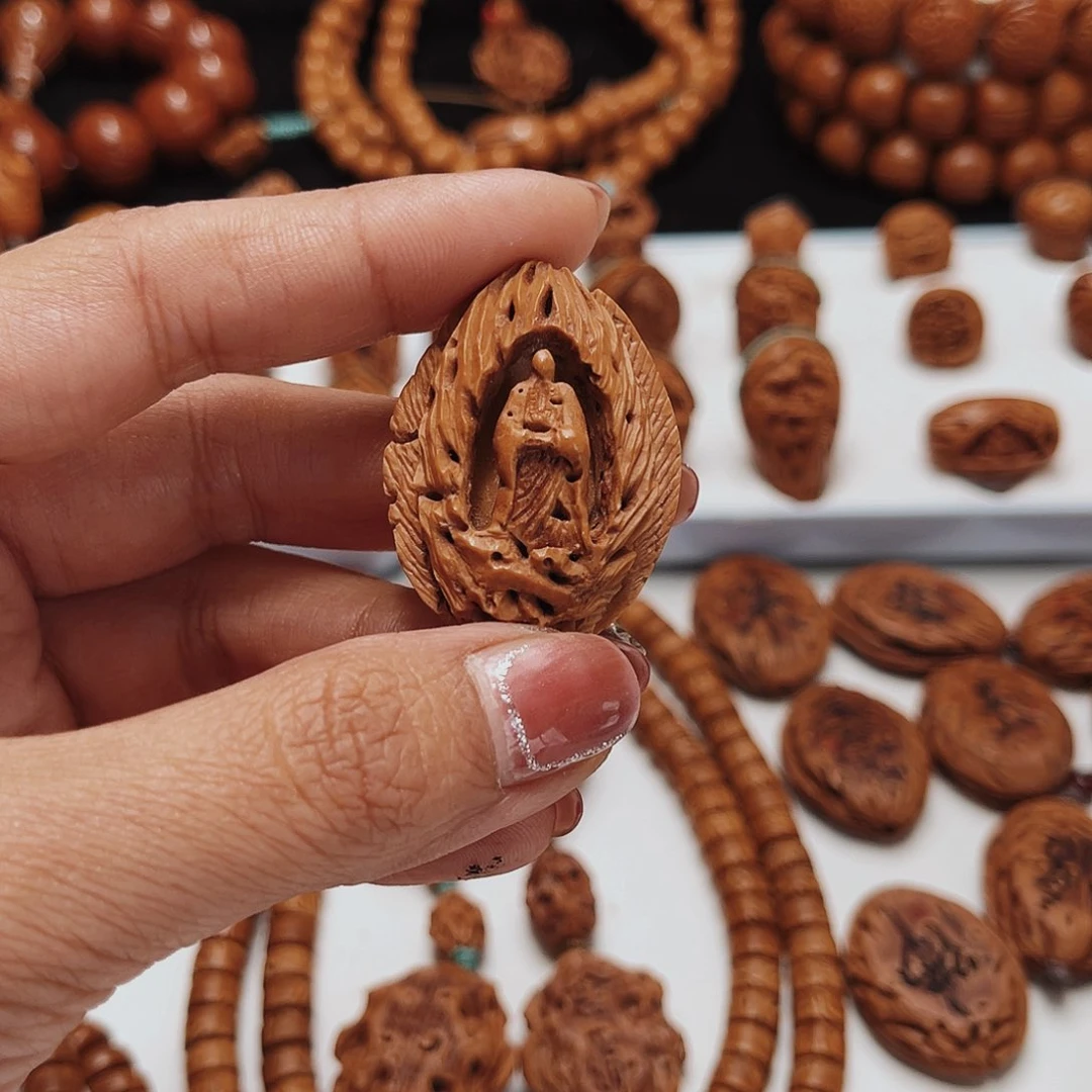 核桃手串/手链会****S桃核手工制作工艺