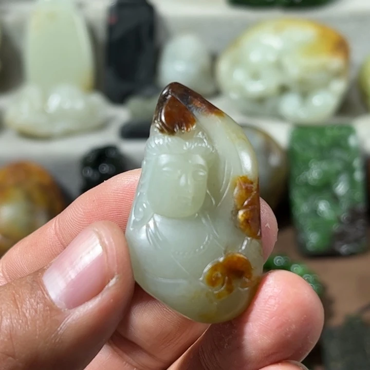 方***辉和田玉未镶嵌挂件