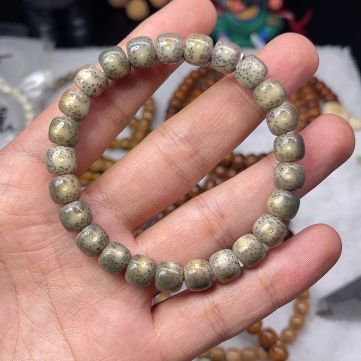 星月菩提吊坠9*8老型月朗星稀糯冰