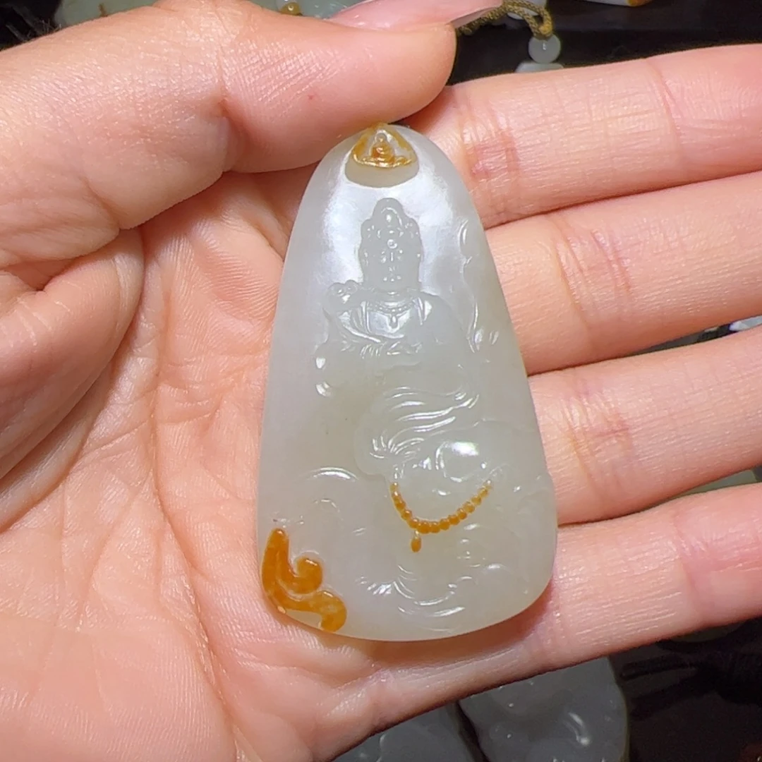 一***你和田玉未镶嵌颈饰