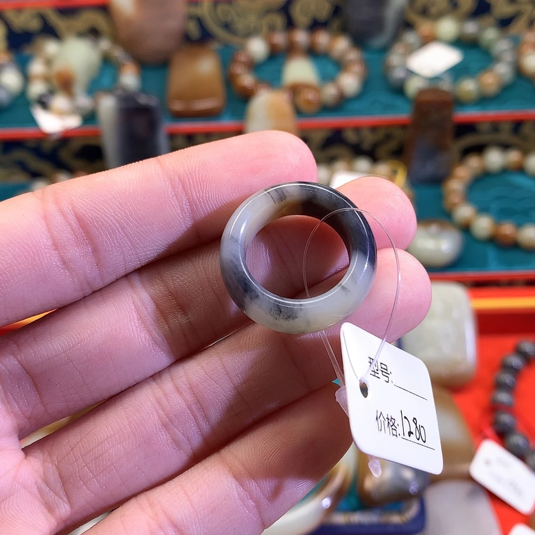 *****和田玉（糖玉）未镶嵌手链