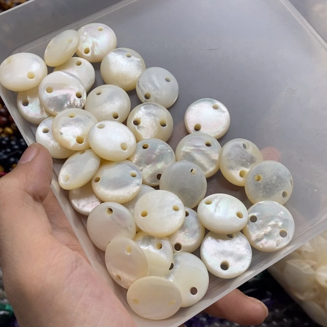 玛瑙/玉髓未镶嵌珠宝半成品八颗天然20mm白海贝双孔圆饼