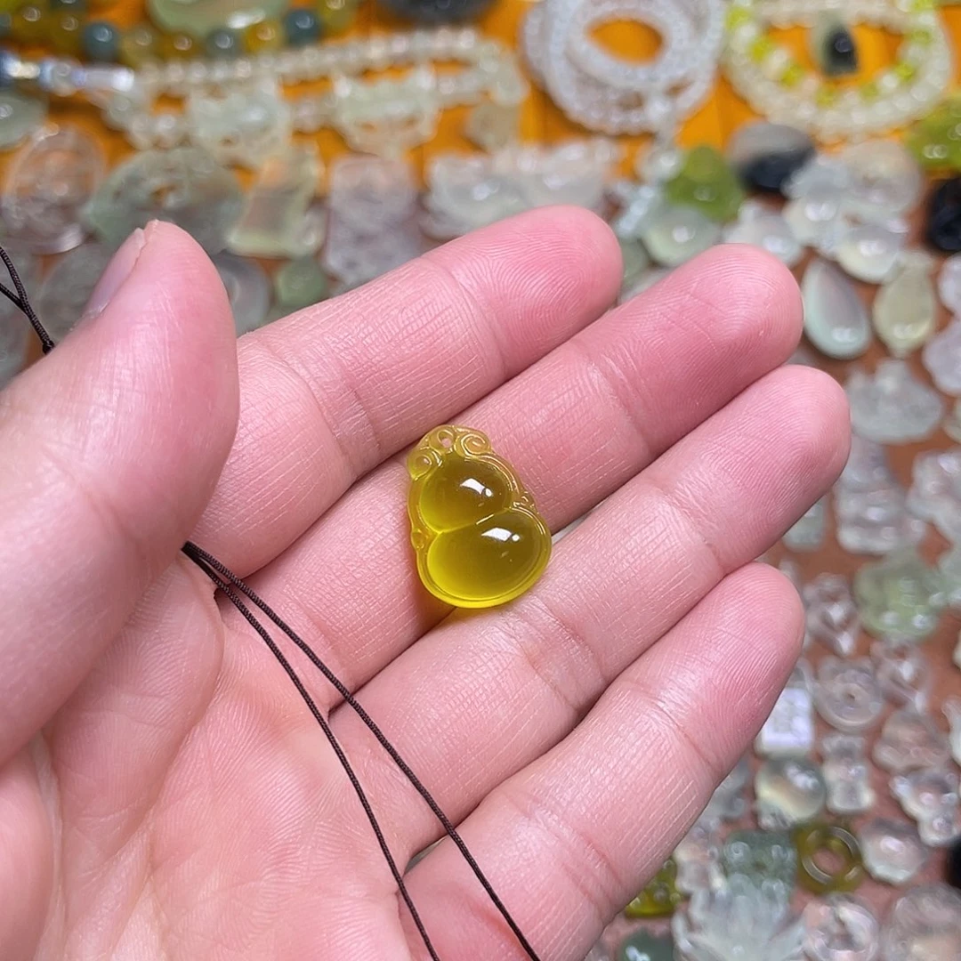 蛇纹石玉吊坠未镶嵌喵*侠