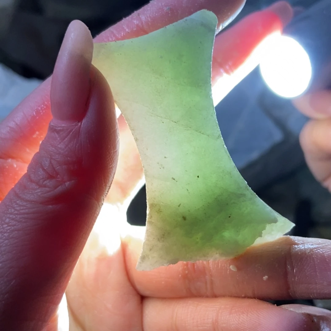 翡翠未镶嵌挂件天然翡翠