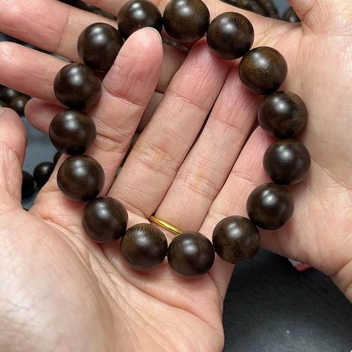 沉香手串觀*白棋玉化