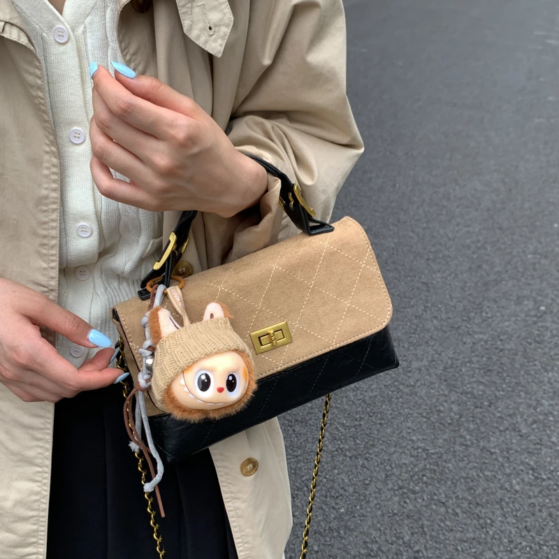 网红时尚拉链暗袋刺绣复古风单肩斜挎包小香风黑色经典斜跨包