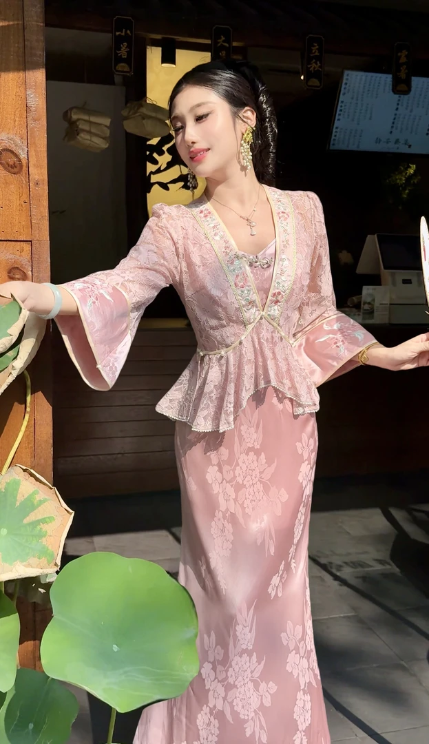 【媛珠 醉娇红】重工醋酸国风新中式刺绣蕾丝提花早秋开衫+吊带裙