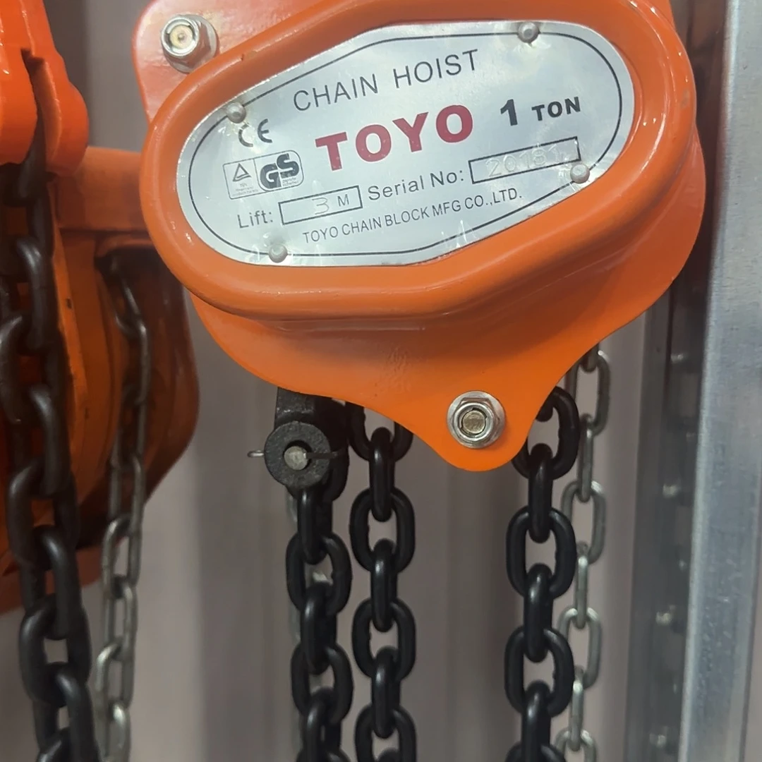 toyo一顿三米手拉葫芦和5吨爪式千斤顶