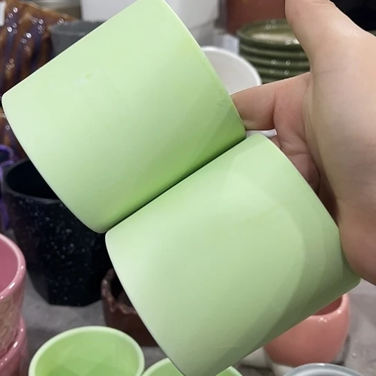 多肉绿植陶瓷花盆9.9包邮，有孔