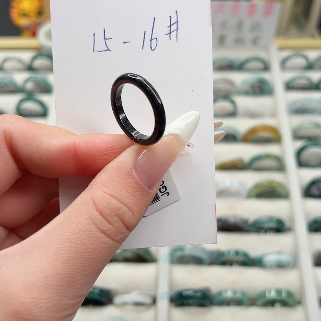 翡翠戒指未镶嵌戒指