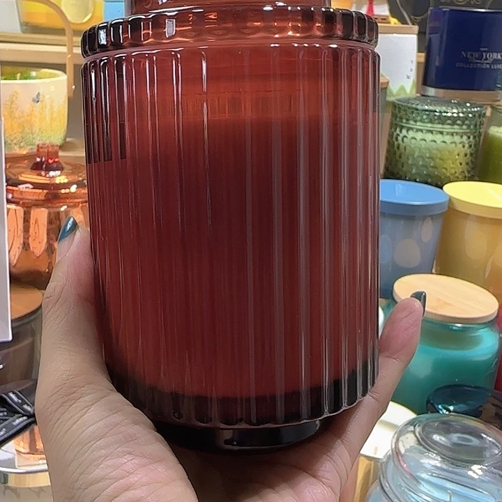 一****玻璃杯或陶瓷西红柿葡萄香薰蜡烛