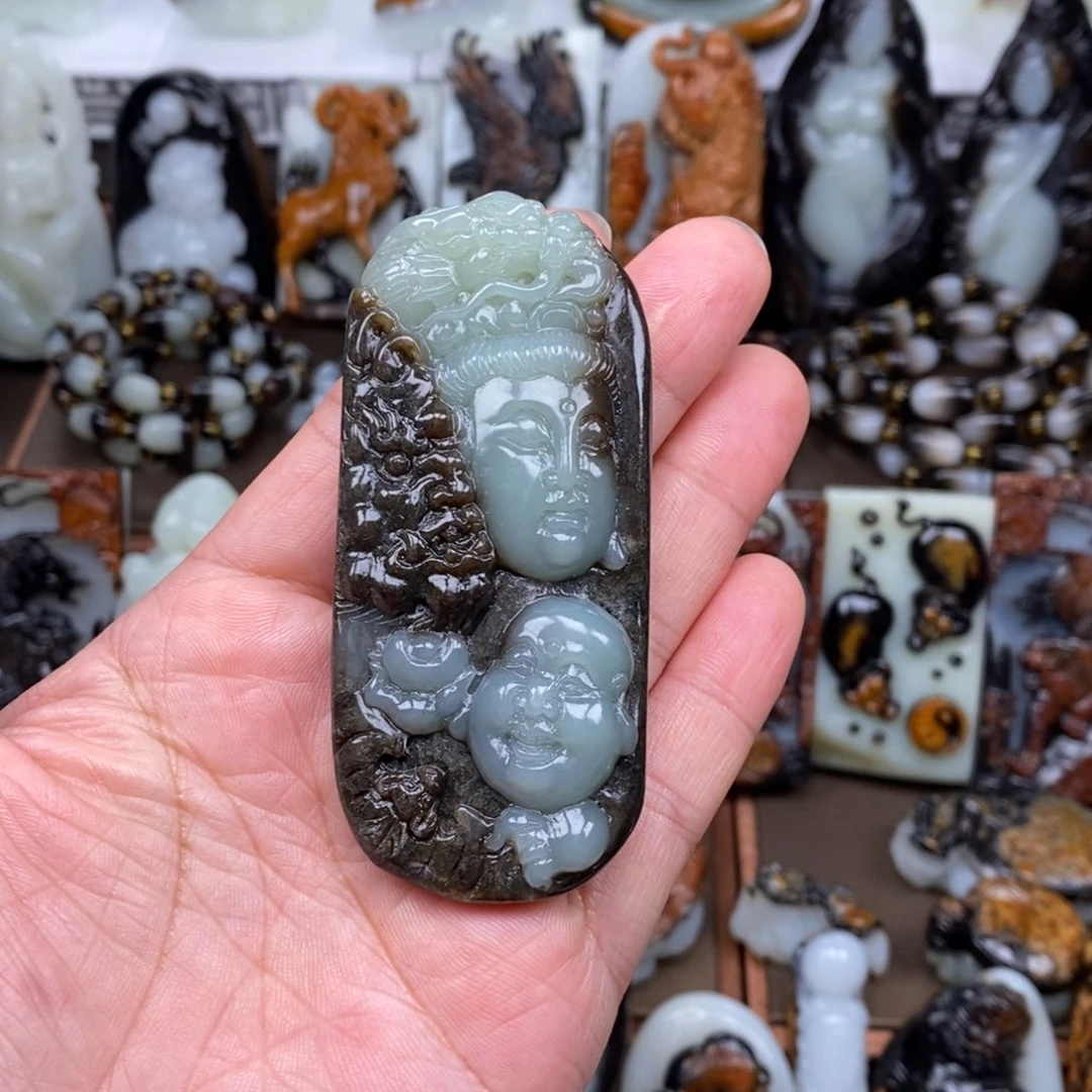 颈饰未镶嵌和田玉