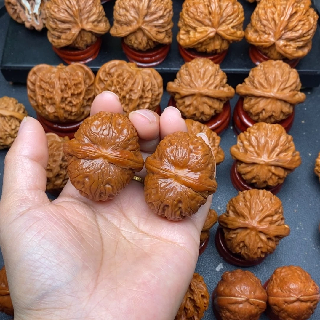 文玩核桃把件42平谷元宝