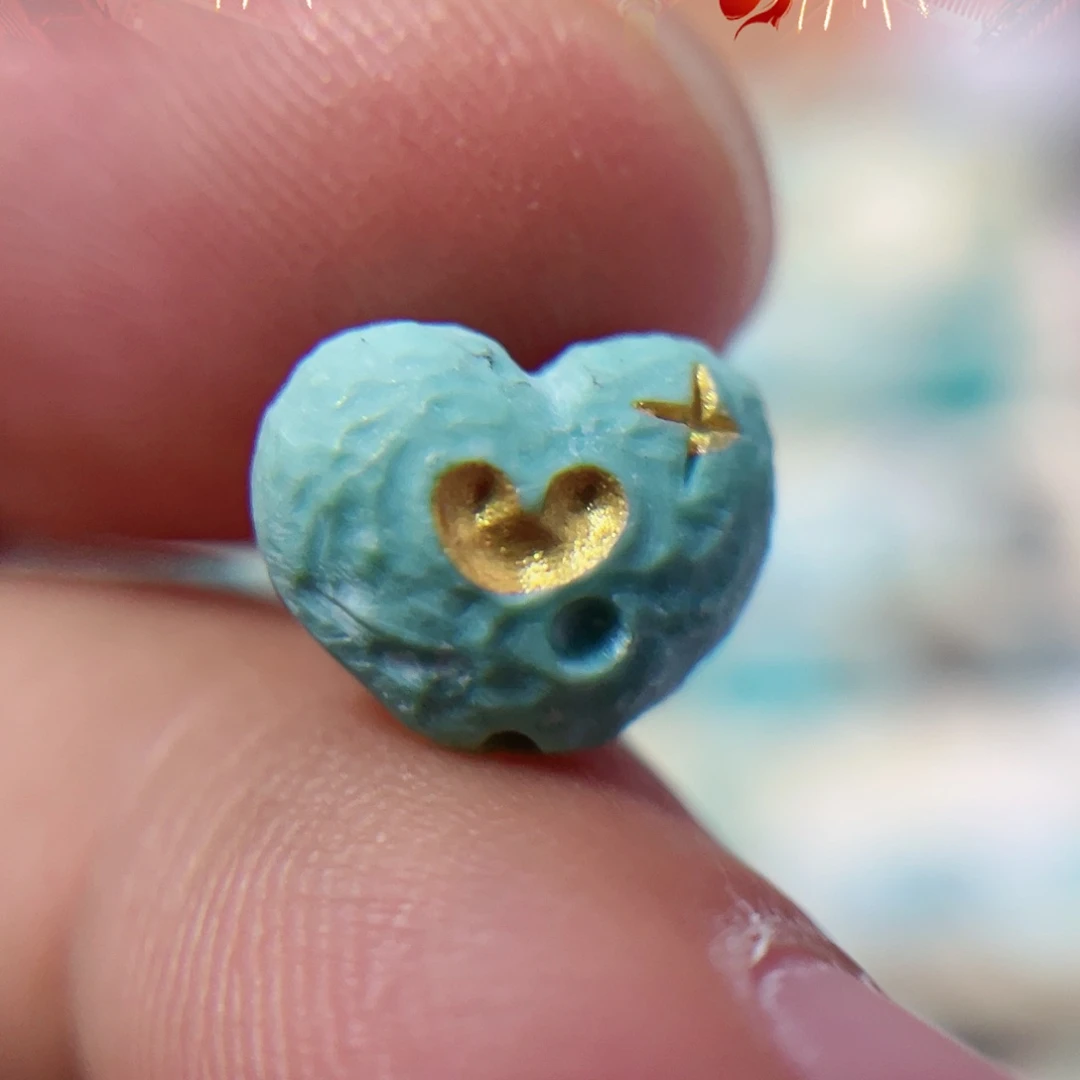 绿松石配饰未镶嵌