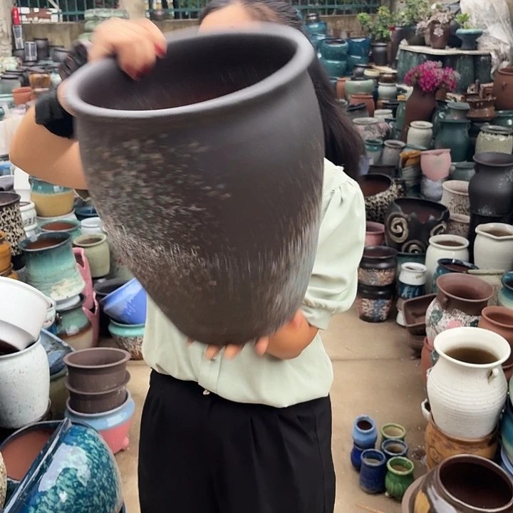 口27高33瑕疵一个盆子。