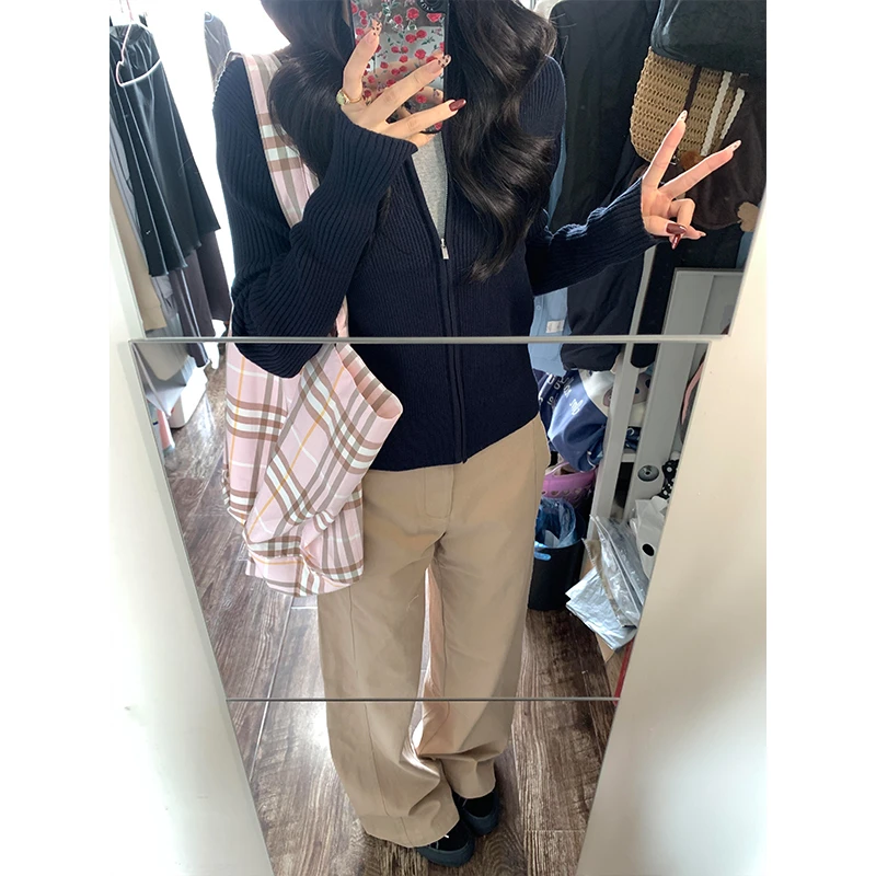 MARIE.COCO韩系早秋穿搭立领拉链纯色针织开衫女百搭显瘦休闲长裤