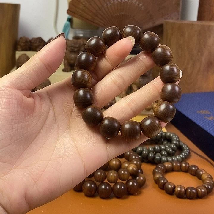 老山檀香黑肉沉水1.5桶珠手串