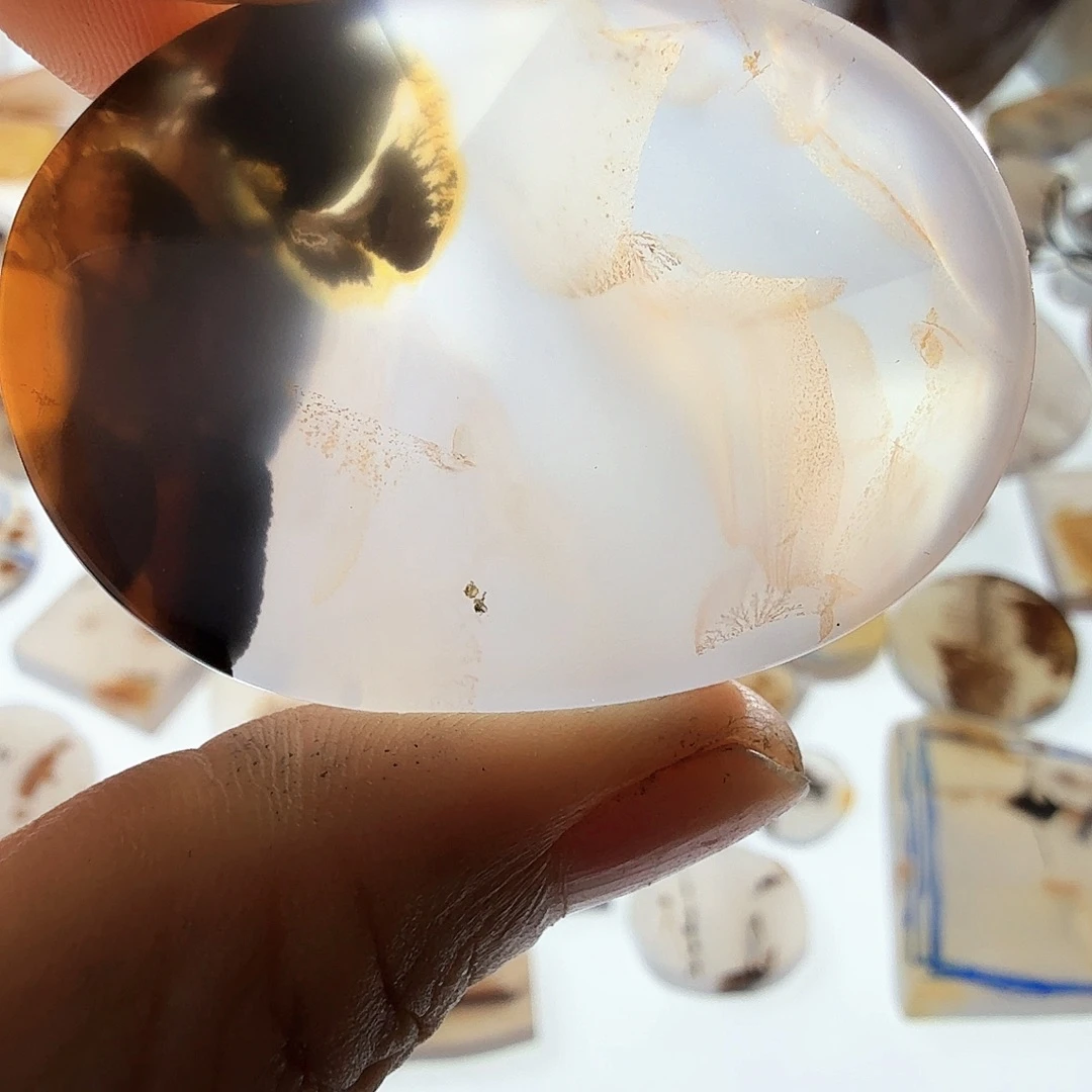 玛瑙/玉髓未镶嵌珠宝半成品
