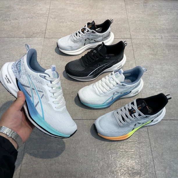 网面减震跑步鞋跳绳鞋运动鞋轻便时尚夏季男款跑鞋男透气标准码