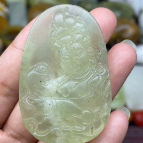 蛇纹石玉未镶嵌颈饰14