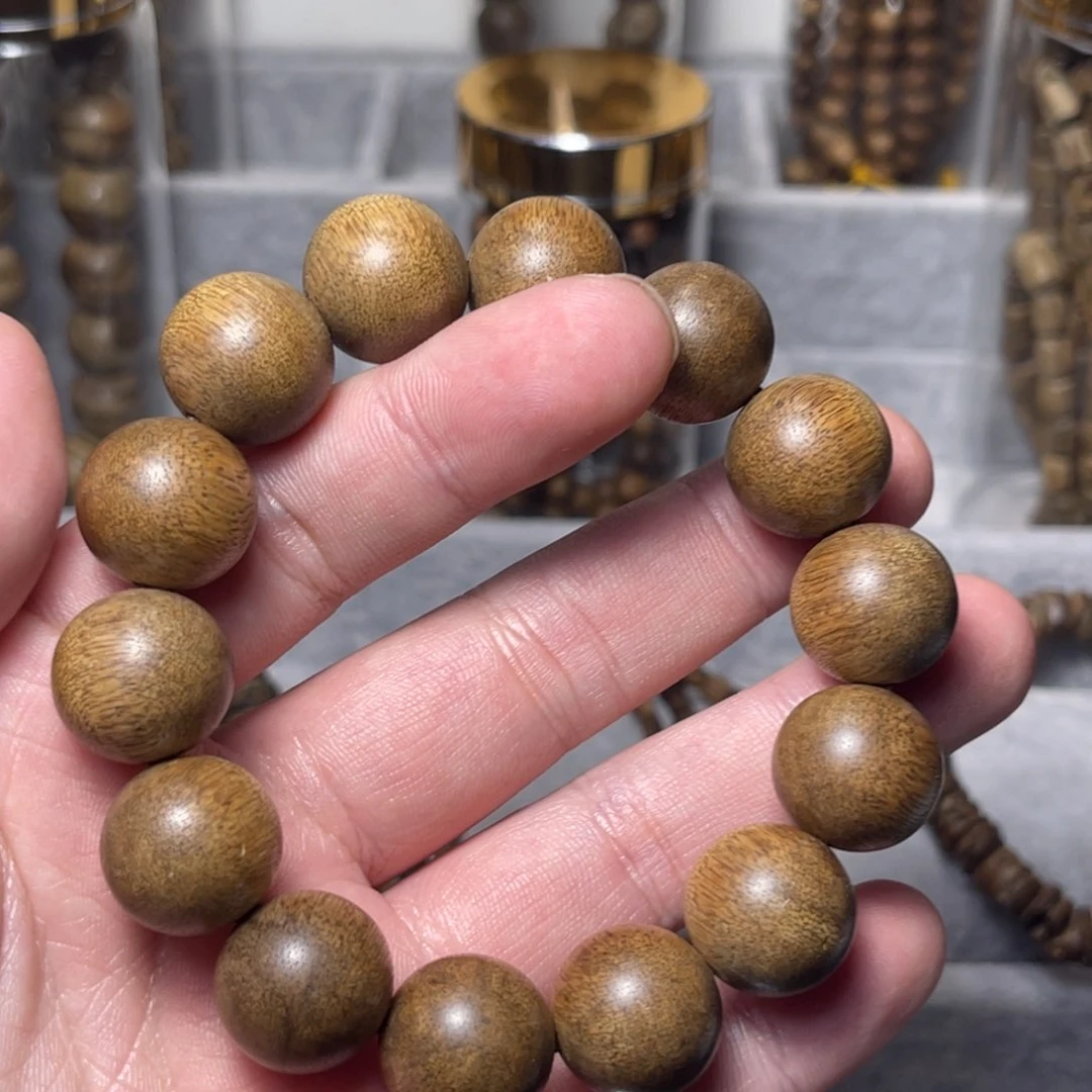沉香手串《壹世香傳》老惠安1.6标准单圈