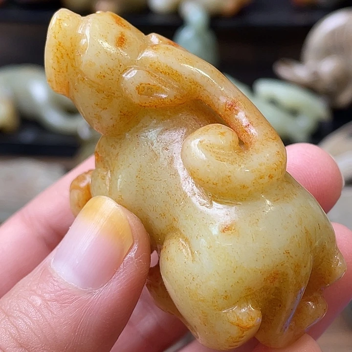 和田玉（糖玉）未镶嵌颈饰