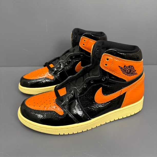 99新 MM6 准新 44码 aj1猪油扣碎 休闲鞋 秒价