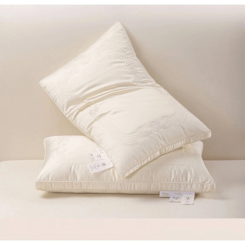 巴拿马经典蚕丝枕芯分层设计专柜同品质